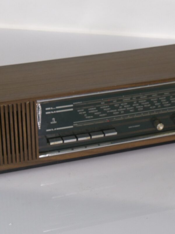 Lumophon Violetta 300 buizenradio – Made in Germany (met Grundig-componenten)