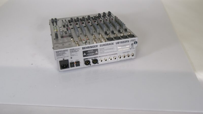 Behringer Eurorack UB1622FX-PRO 16-kanaals mixer met effectenprocessor - Afbeelding 4