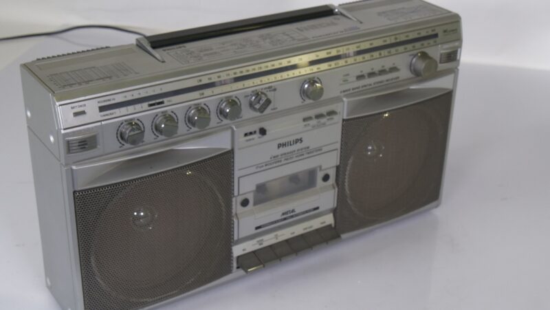 Philips Vintage Ghettoblaster – Radio Cassette Recorder met Equalizer