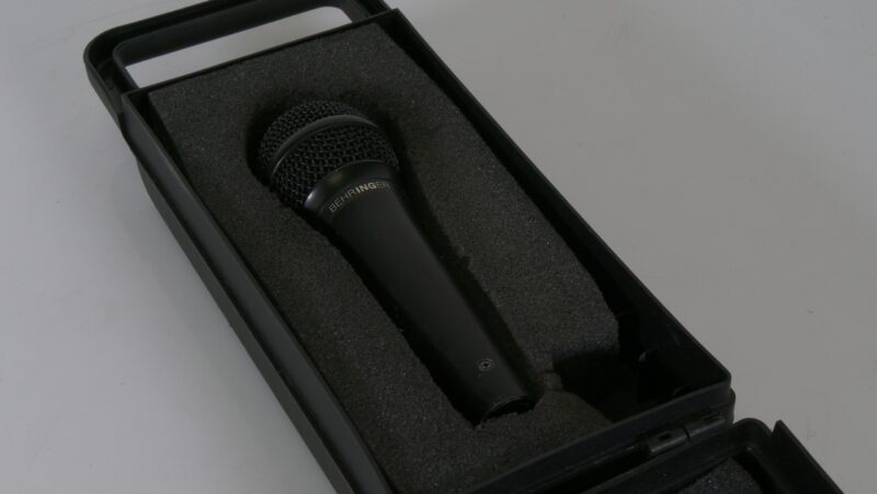 Behringer Ultravoice XM8500 Dynamische Microfoon met Koffer - Afbeelding 4