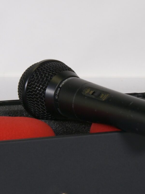 Digitor C-1509 Dynamische Microfoon met Doos en Windkappen