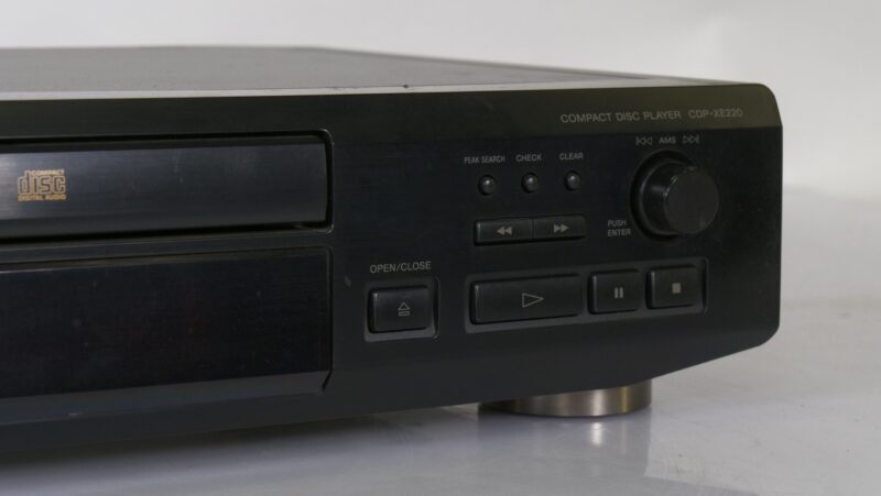 Sony CDP-XE220 Compact Disc Speler met Optical Digital Output - Afbeelding 6