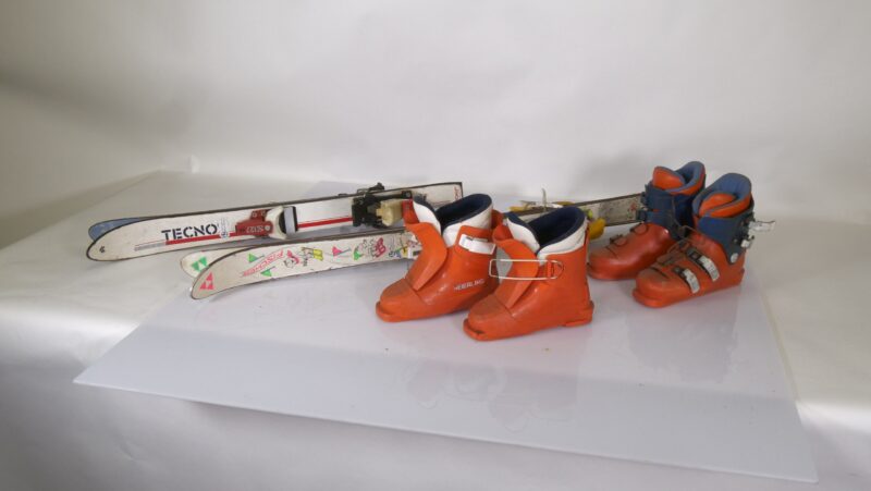 Vintage kinderski’s met skischoenen – Tecno & Heierling set (2 paar) - Afbeelding 2
