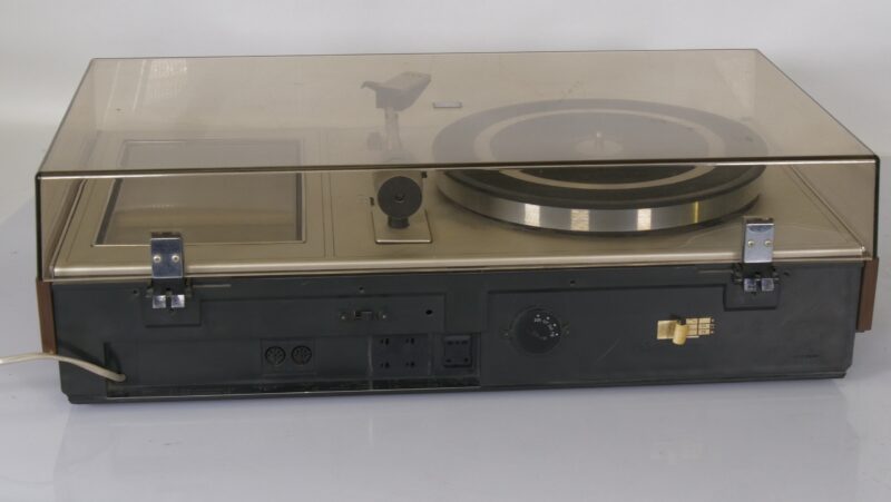 Philips 803 Stereo Music Center – Platenspeler & Radio – Vintage HiFi - Afbeelding 2
