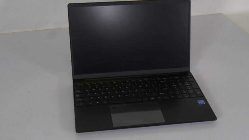 Laptop Intel Celeron N5095 · 32GB RAM · 1TB SSD + 1TB Externe HDD · 15,6 inch