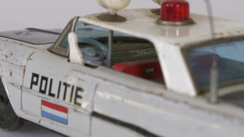 Vintage Blikken Politieauto – Ford Politie Luxemburg – Tin Toy Police Car - Afbeelding 2