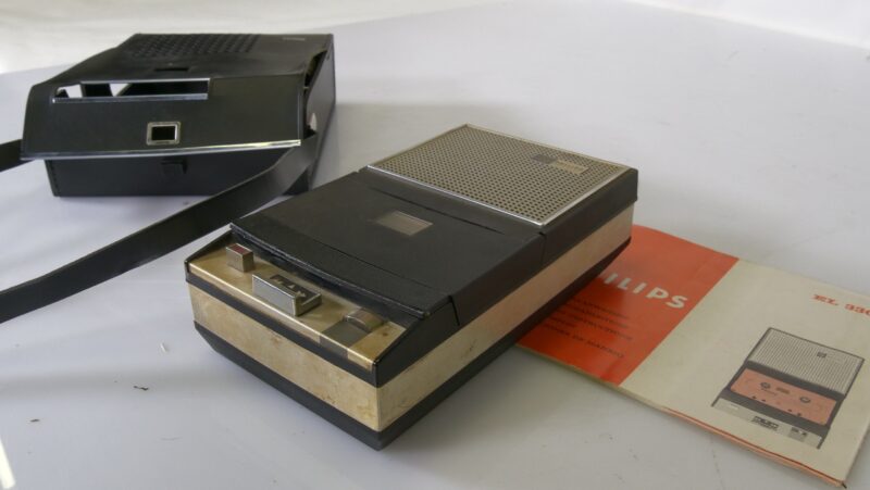 Philips EL3302 Cassette Recorder met Handleiding en Draagtas (niet getest) - Afbeelding 4