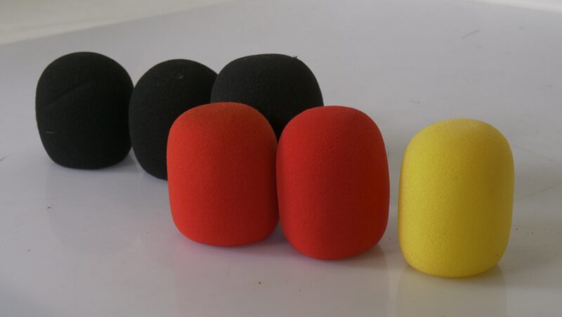 Set van 6 Microfoon Windkappen – Zwart, Rood en Geel - Afbeelding 3