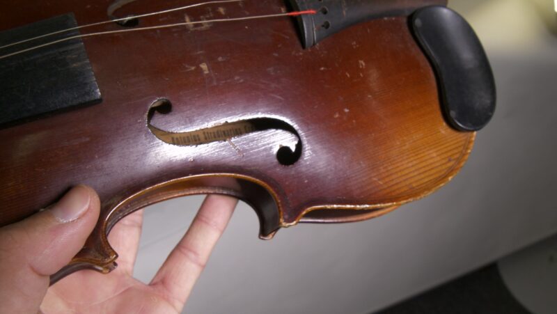 Antieke viool met strijkstok en koffer – Stradivarius model - Afbeelding 8