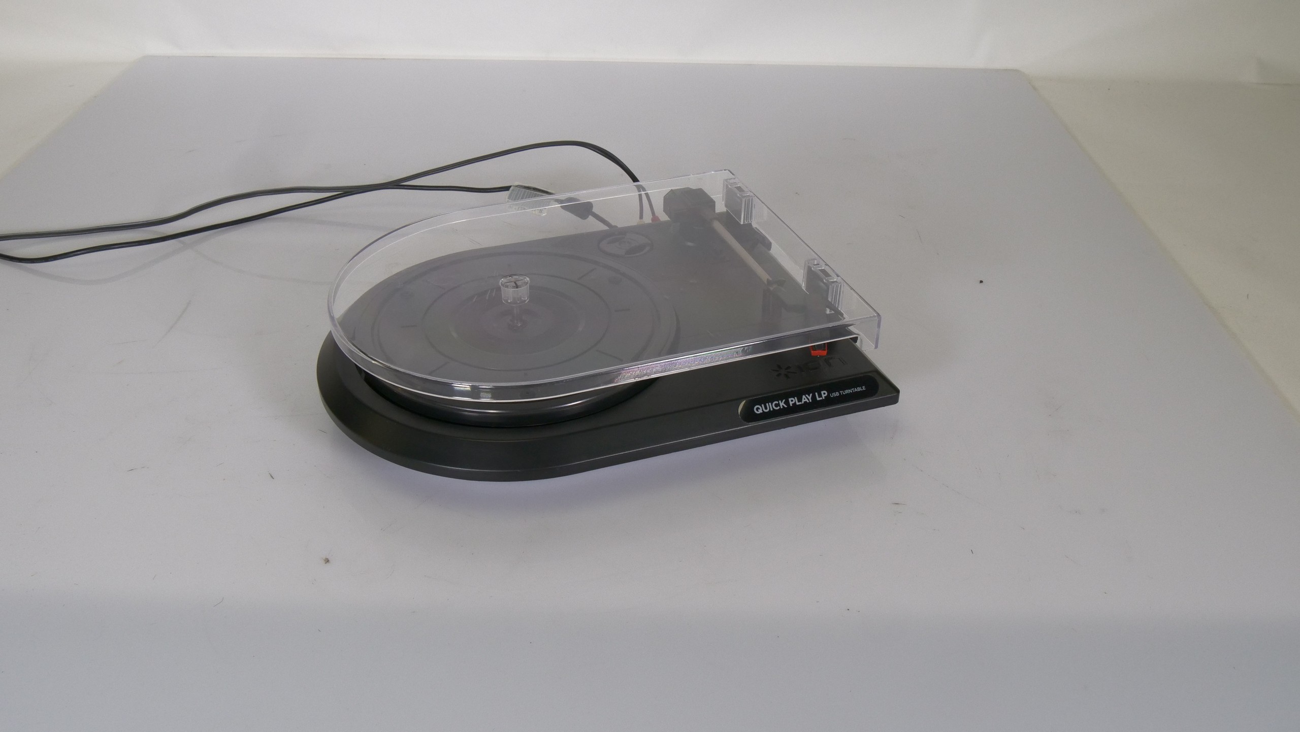 ION Quick Play LP USB Platenspeler met stofkap