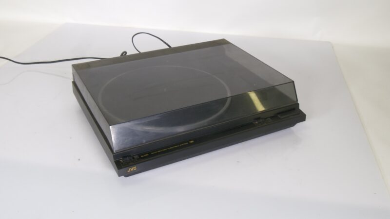 JVC AL-A151 Auto-Return Platenspeler met Stofkap