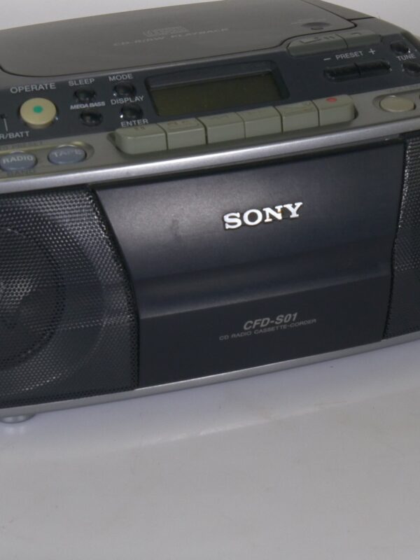 Sony CFD-S01 draagbare boombox met CD, cassette en radio