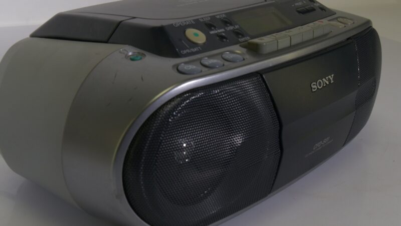 Sony CFD-S01 draagbare boombox met CD, cassette en radio - Afbeelding 2
