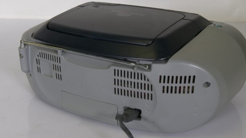 Sony CFD-S01 draagbare boombox met CD, cassette en radio - Afbeelding 3