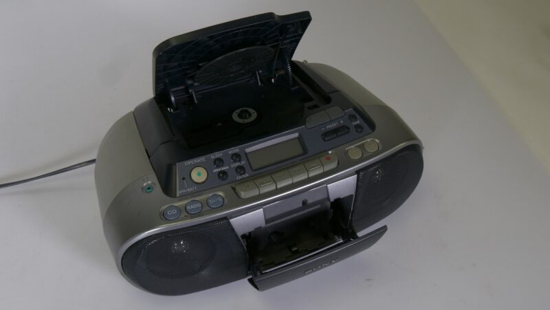 Sony CFD-S01 draagbare boombox met CD, cassette en radio - Afbeelding 4
