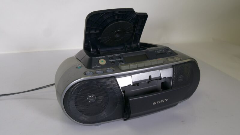 Sony CFD-S01 draagbare boombox met CD, cassette en radio - Afbeelding 5