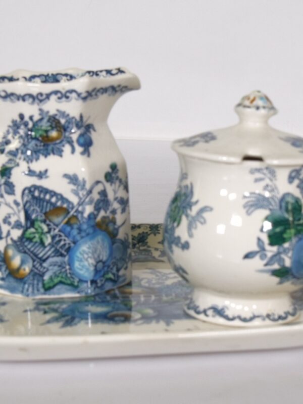 Mason’s Patent Ironstone “Fruit Basket” roomstel – Engeland, ca. 1950–1960