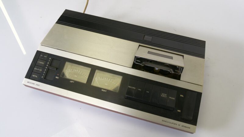 Bang & Olufsen Beocord 2400 cassettedeck – werkend vintage Deens design jaren ’70 - Afbeelding 3