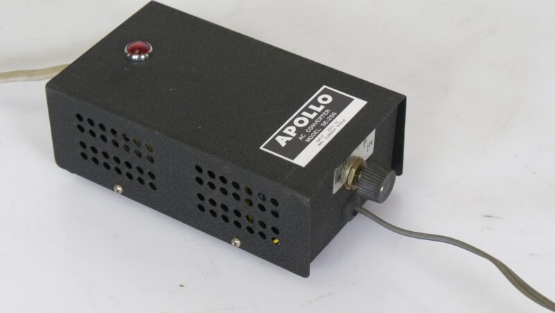 Apollo AC Converter SE-256 – regelbare voeding 3V-12V vintage adapter