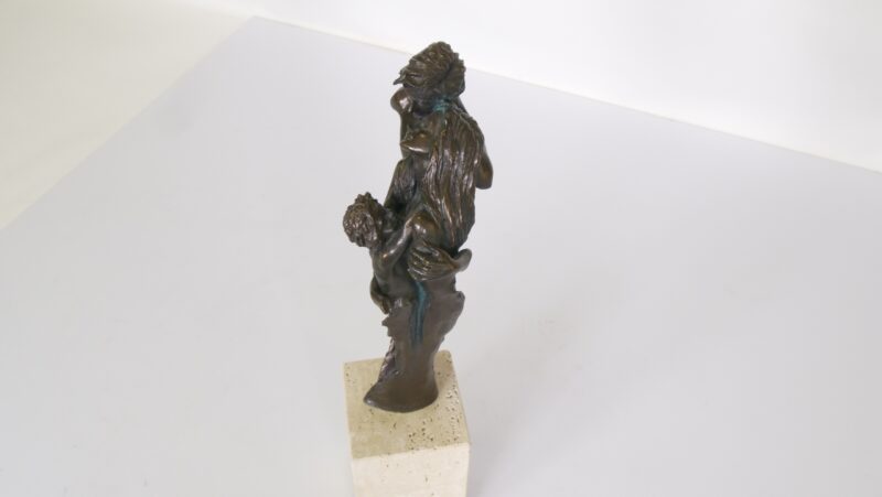 Bronzen beeld “Familie” op marmeren sokkel – Santini, Italië - Afbeelding 2