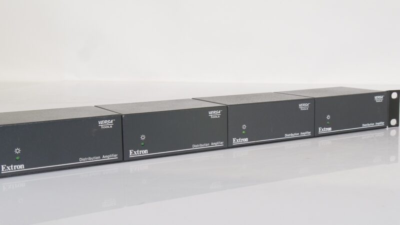 Extron Versa Tools MDA 5SV / MDA 5A RCA – audio/video distribution amplifiers (rack set, 4 stuks) - Afbeelding 3