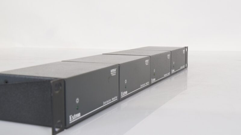 Extron Versa Tools MDA 5SV / MDA 5A RCA – audio/video distribution amplifiers (rack set, 4 stuks) - Afbeelding 4