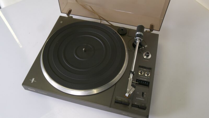 Philips 777 Direct Control platenspeler – HiFi klassieker - Afbeelding 2