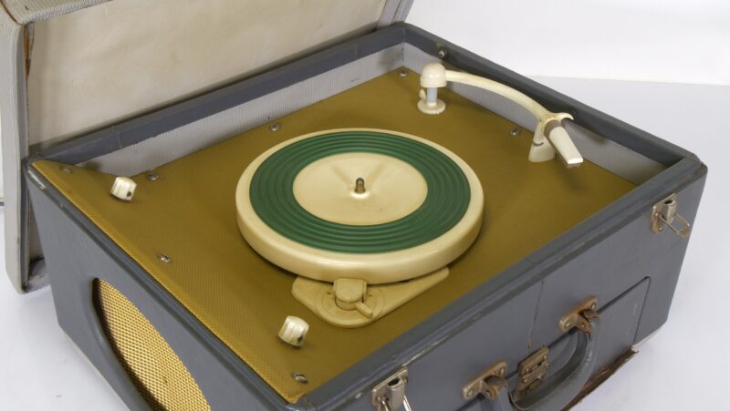 Vintage draagbare platenspeler koffer – werkend, motor nakijken - Afbeelding 4