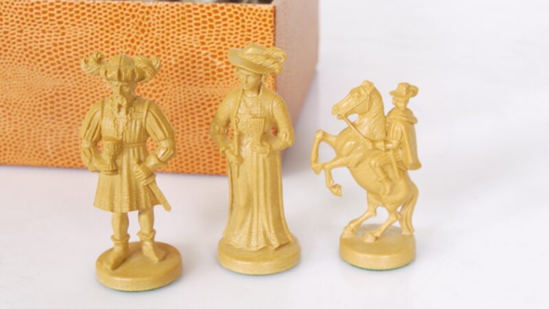 Vintage schaakstukken in luxe doos – volledig, ca. jaren 60 - Afbeelding 6