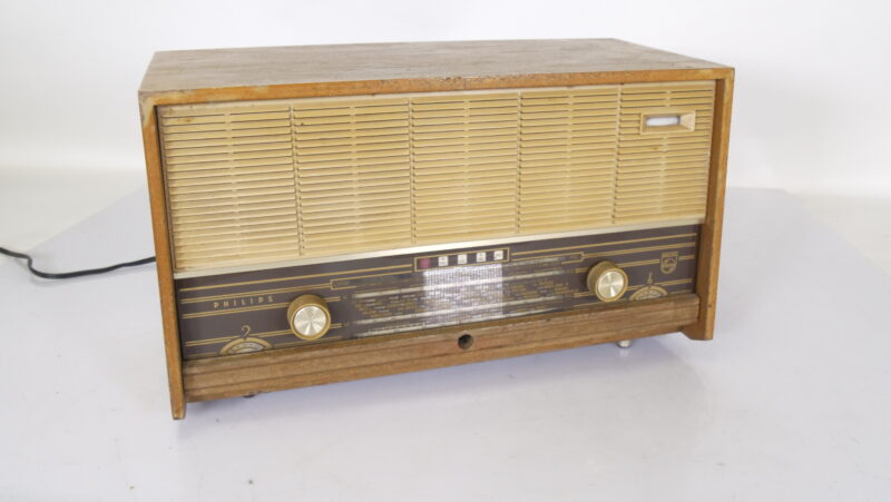 Philips B3W22A Buizenradio – 1954, hout, niet werkend