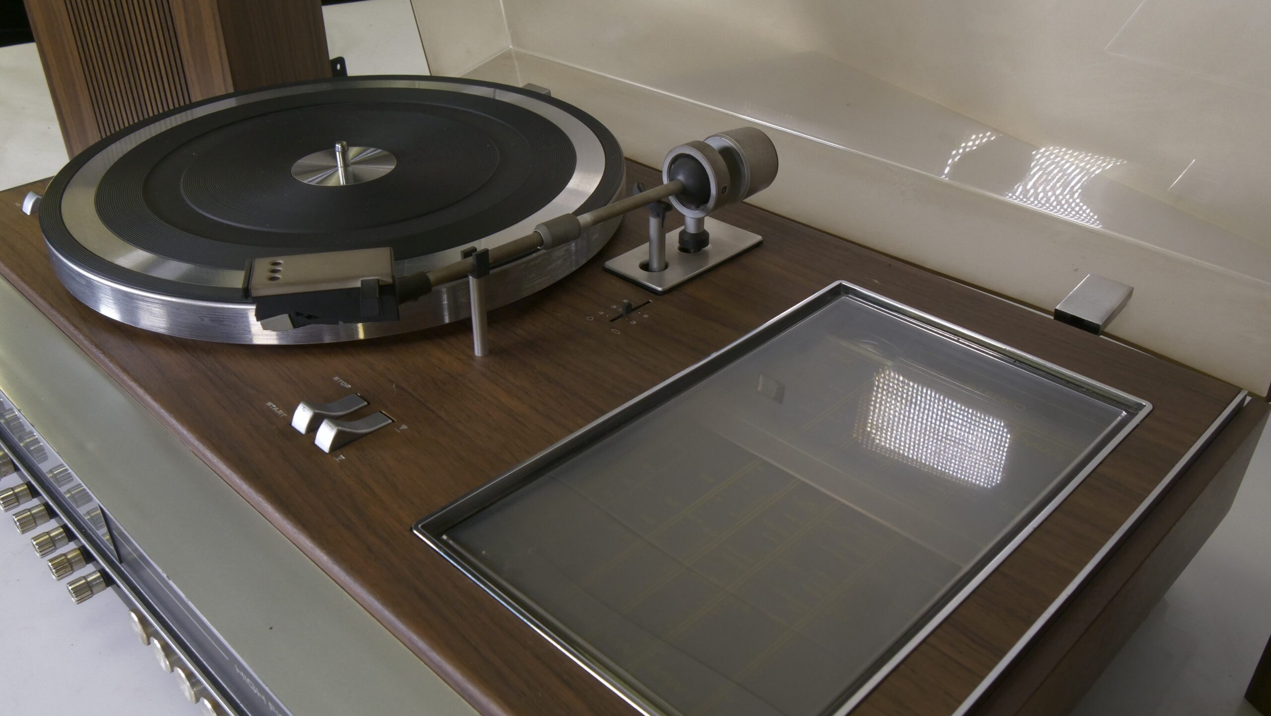 Aristona High Fidelity Combi platenspeler-radio set - Afbeelding 9