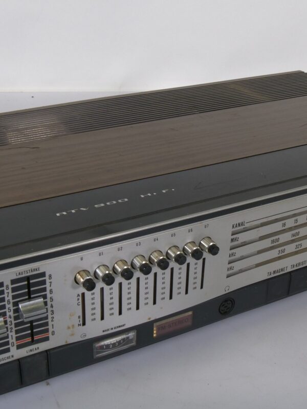 Grundig RTV 600 HiFi Receiver (Defect / Geen Geluid)