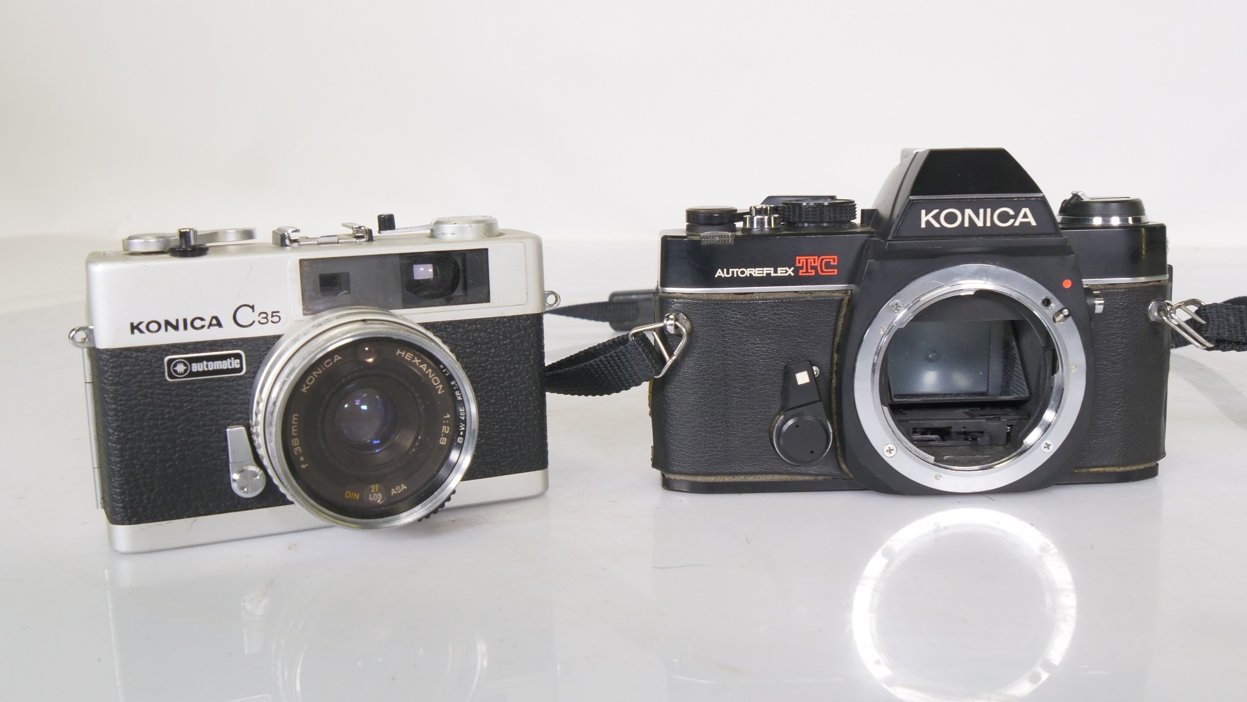 Konica C35 + Autoreflex TC Analoge Camera Set