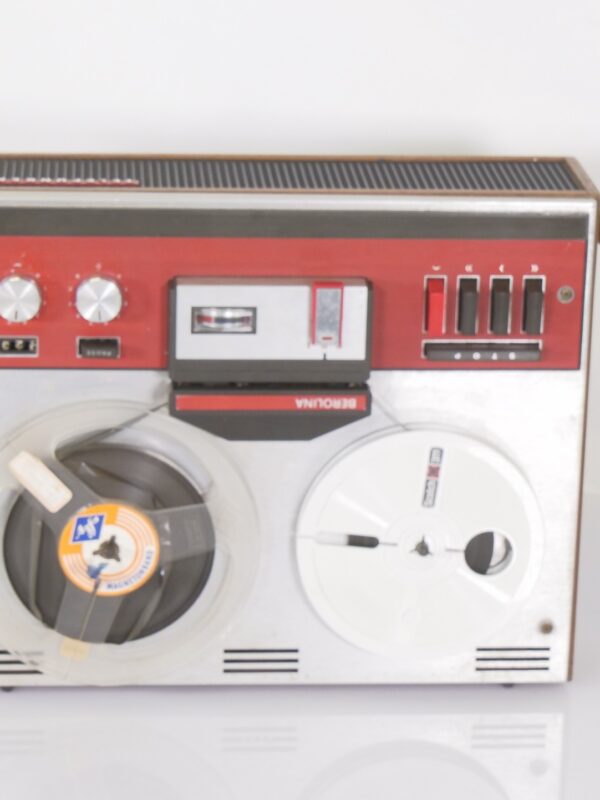 Telefunken Berolina M bandrecorder (werkt, speelt niet)